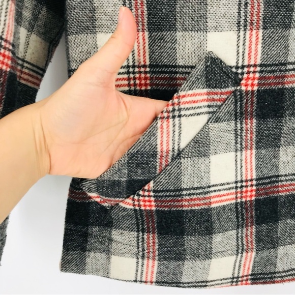 Reformation Woodside Wool Blend Plaid Check Shacket Coat Grey Red Size Small - Picture 5 of 10